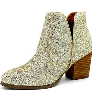 Not Rated  Fiera Gold Sparkle Bootie